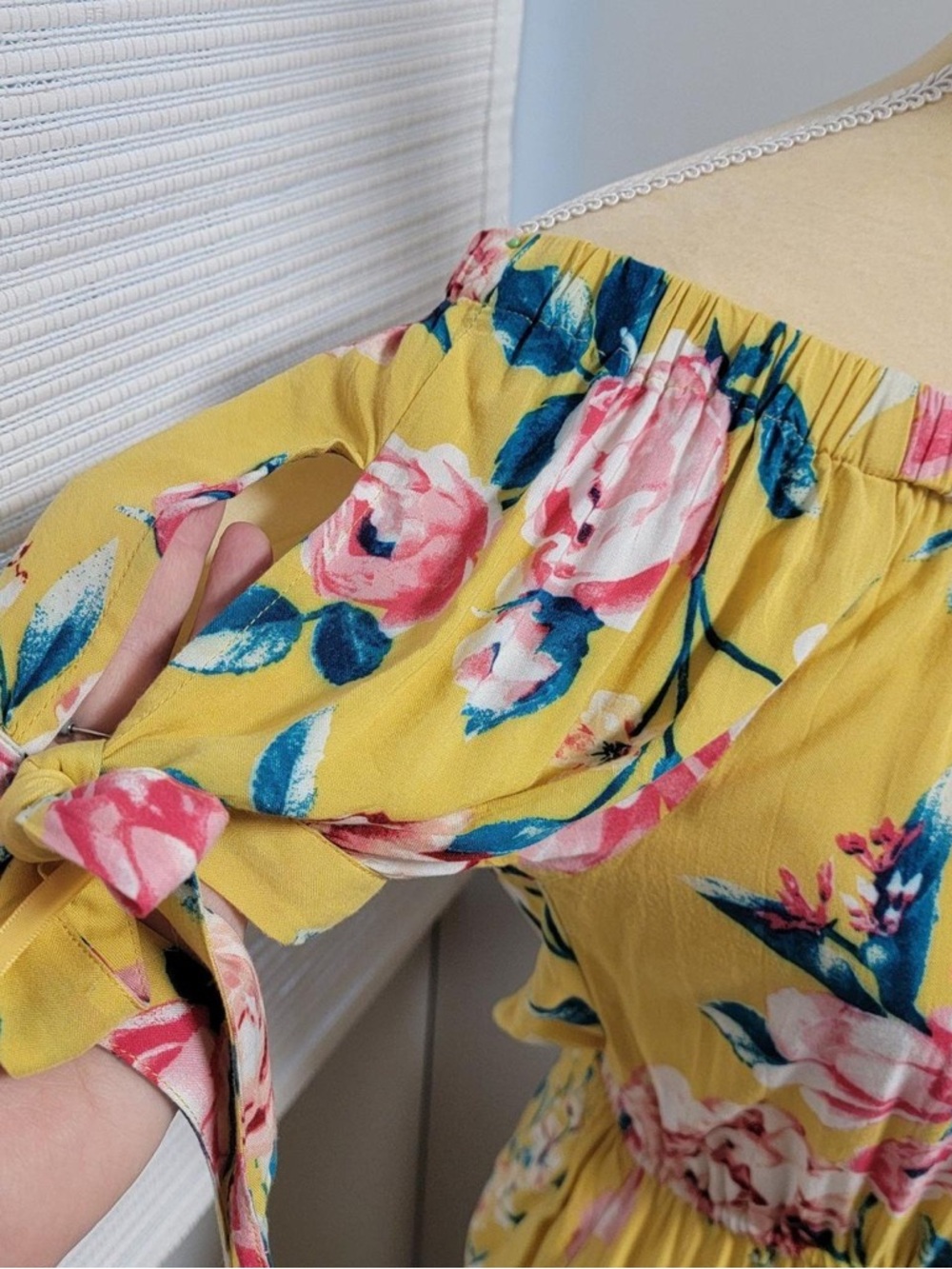 Band of Gypsies Yellow Floral Maxi Dress Off Shoulder - Picture 5 of 7